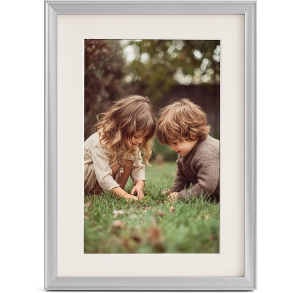 5x7 Metal Picture Frame with Mat for 4x6, Aluminum Photo Frame 5 by 7 for Wall or Tabletop Display with Vertical Horizontal Hanging for Home Office Gallery Wall Decor, Silver,1 Pack