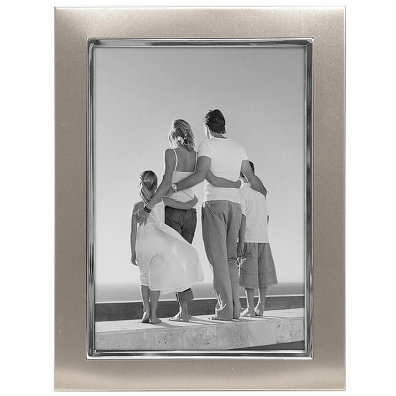 Malden 5x7 Salisbury 2 Tone Silver Frame
