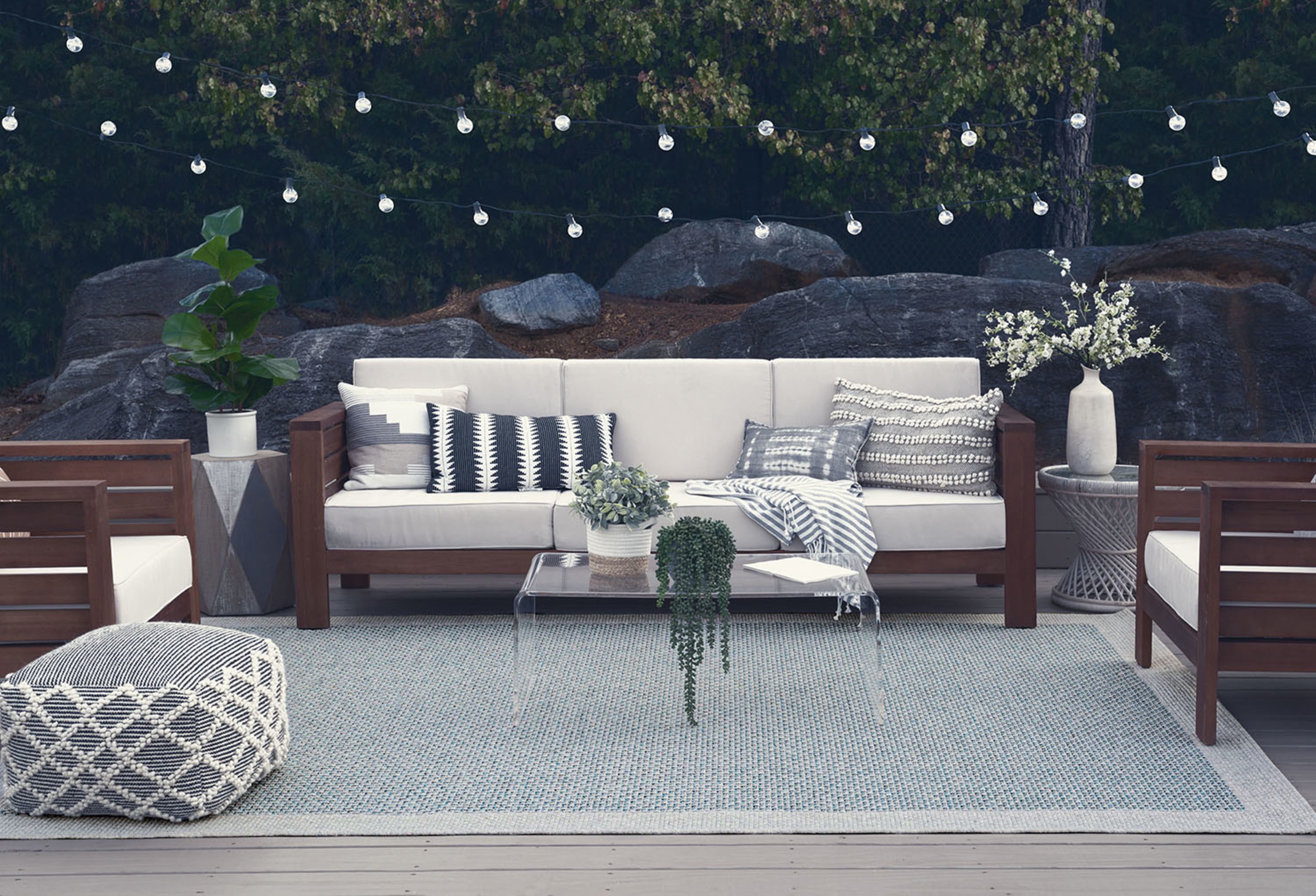 Free Shipping! Bliss Rugs Basket Weave Solid Indoor Outdoor Area Rug ...