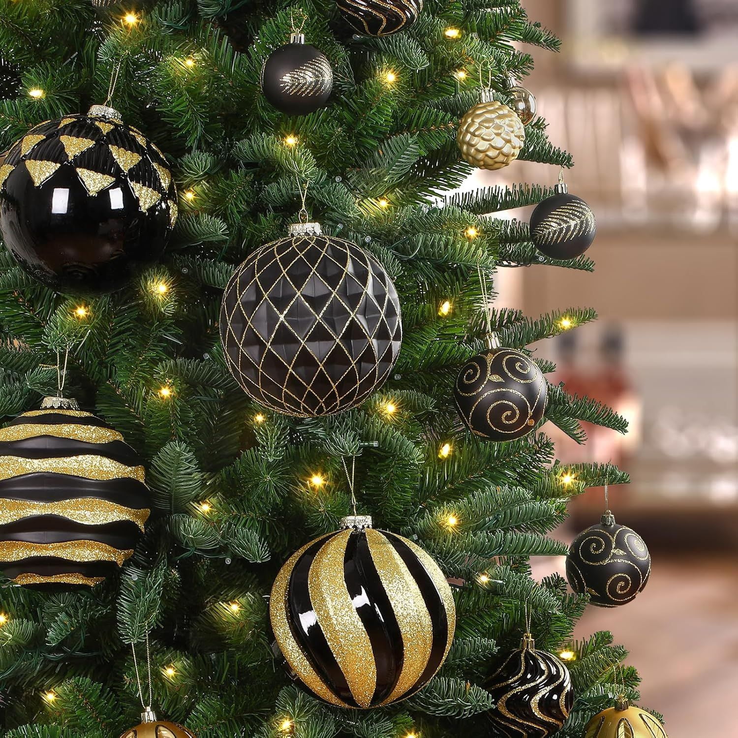 6"/150mm Large Christmas Ball Ornaments, 4Pcs Christmas Tree Decor, Shatterproof Hanging Decorations with Hooks, White & Silver Baubles for Xmas Tree, Wedding, Holiday and Party Decor