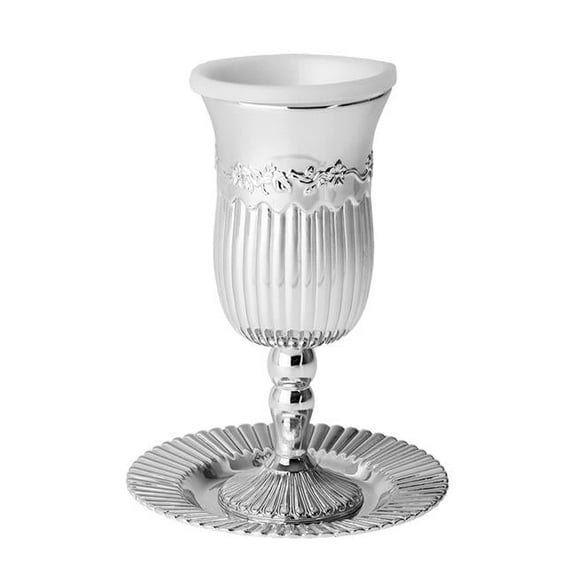 6.25 x 2.75 x 2.75 in. On Base Silver Plated Line Design Kiddush Cup