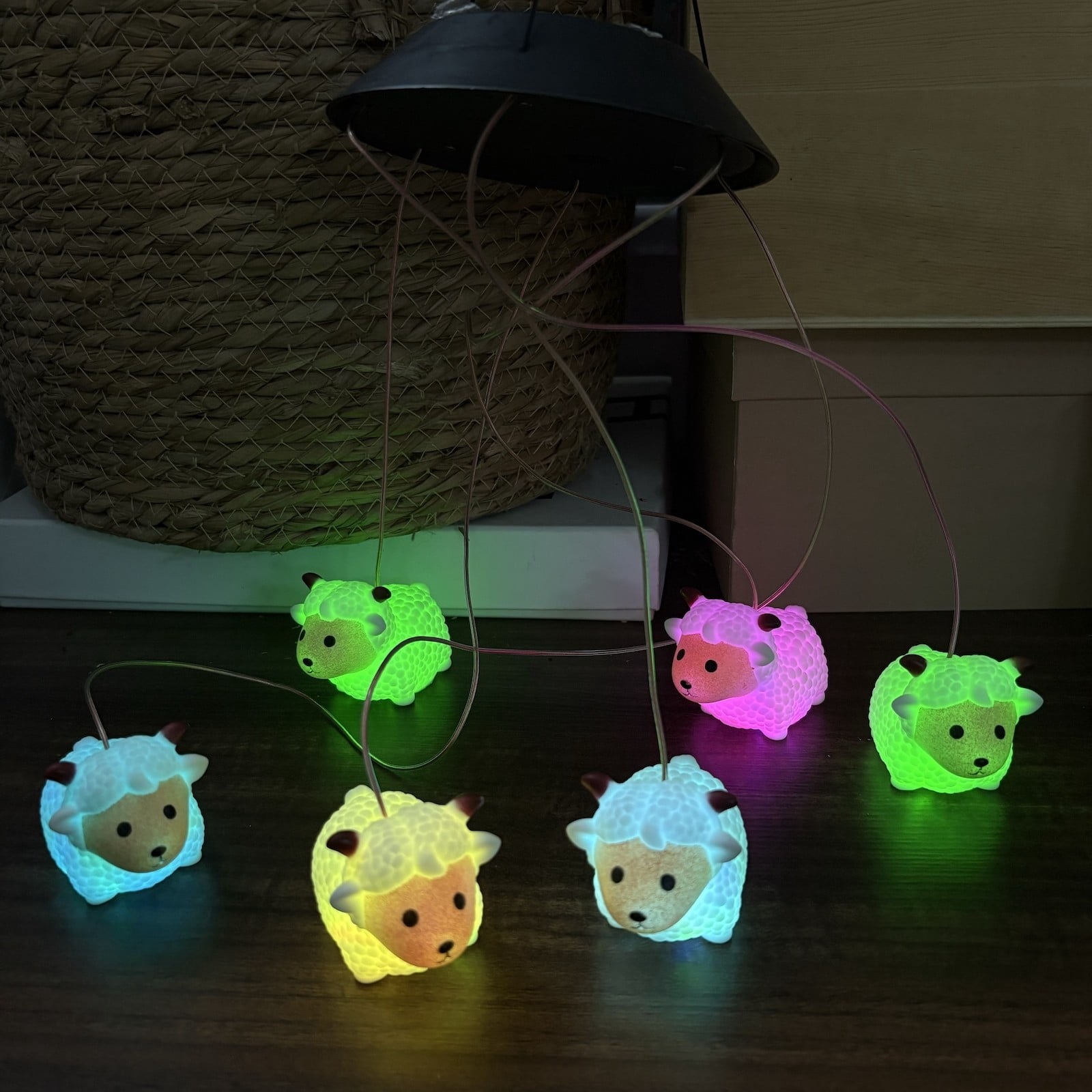 6 Color Changing LEDs Solar Pink Face Sheep Wind Chimes Lights Gift for Mom, Festival, Patio, Garden, Outdoor Farmhouse Decoration