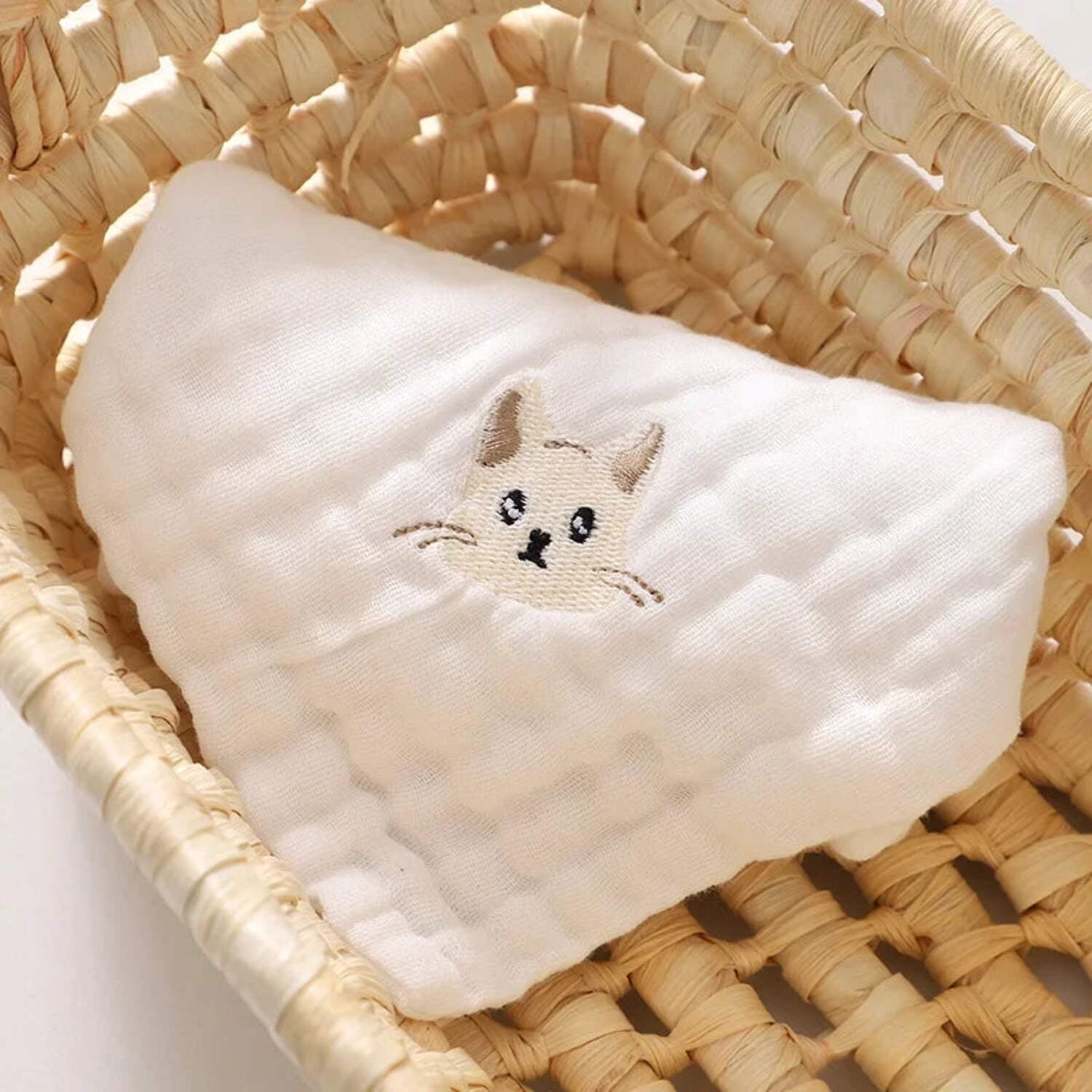 6 Layer Cotton Embroidery Burp Cloth