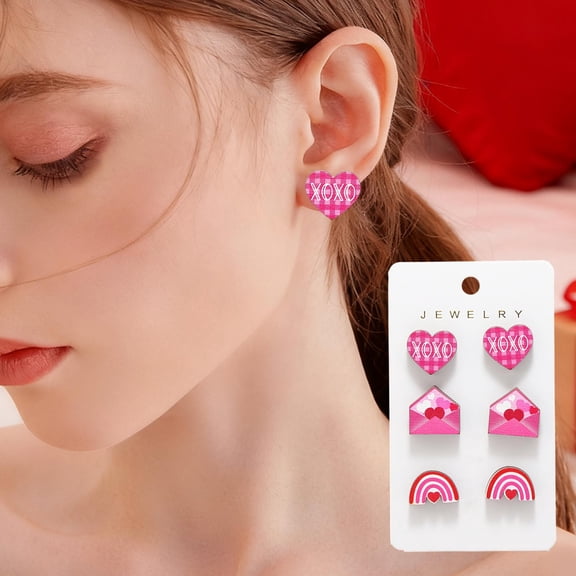 6-Piece Wooden Stud Earrings Set with Heart and Rose Designs - Lightweight Fashion Jewelry for Daily Wear - Sweet Themed Earrings as a Gift(A)