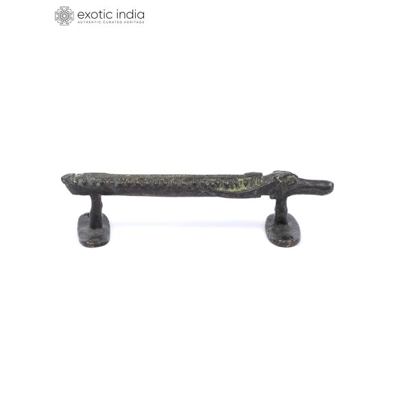 6" Stylized Crocodile Head Brass Door Handle
