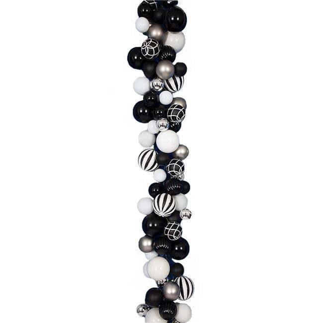 6 ft Black and White Matte & Reflective Ball Garland