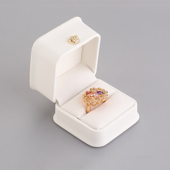 6 pc PU Leather Ring Gift Boxes with Golden Plated Iron Crown and Velvet Inside for Wedding Jewelry Storage Case White 5.85x5.8x4.9cm