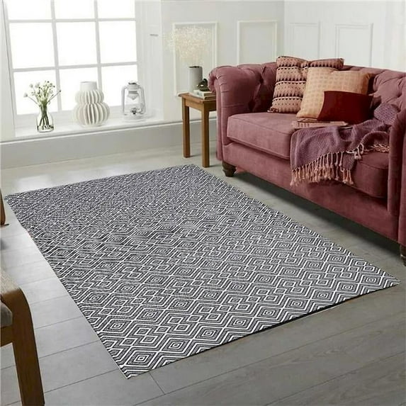 6 x 9 ft. Black & White Mirage Indoor & Outdoor Reversible Plastic Rectangle Area Rug