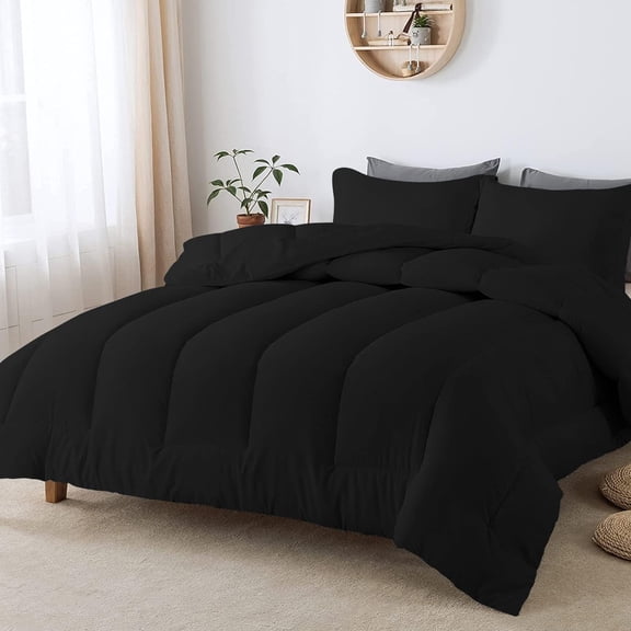 600 Thread Count Egyptian Cotton Comforter – Straight Line Design, 300 GSM Fill, Single Piece - Queen Size ( 90" x 90" ) Inches, 1pc Comforter Only, (Black)