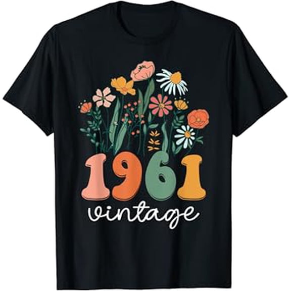 62 Years Old Vintage 1961 62nd Women Birthday Wildflower T-Shirt