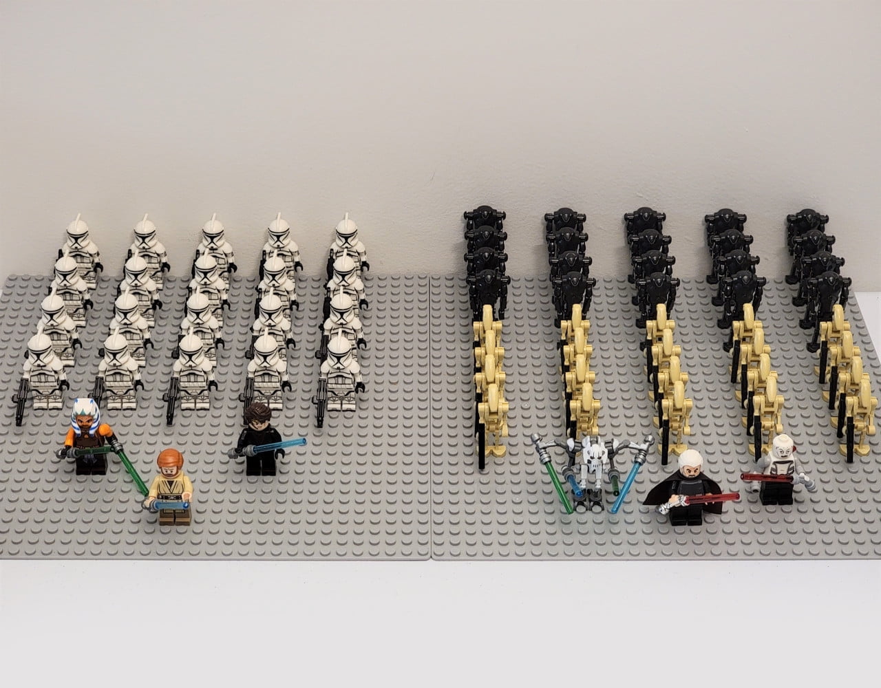 66 Pcs The Clone Wars Battle Droids Clone Troopers Mini Action Figures Building Blocks Toys Set (Gift - 1PCS Turtle Keychain)