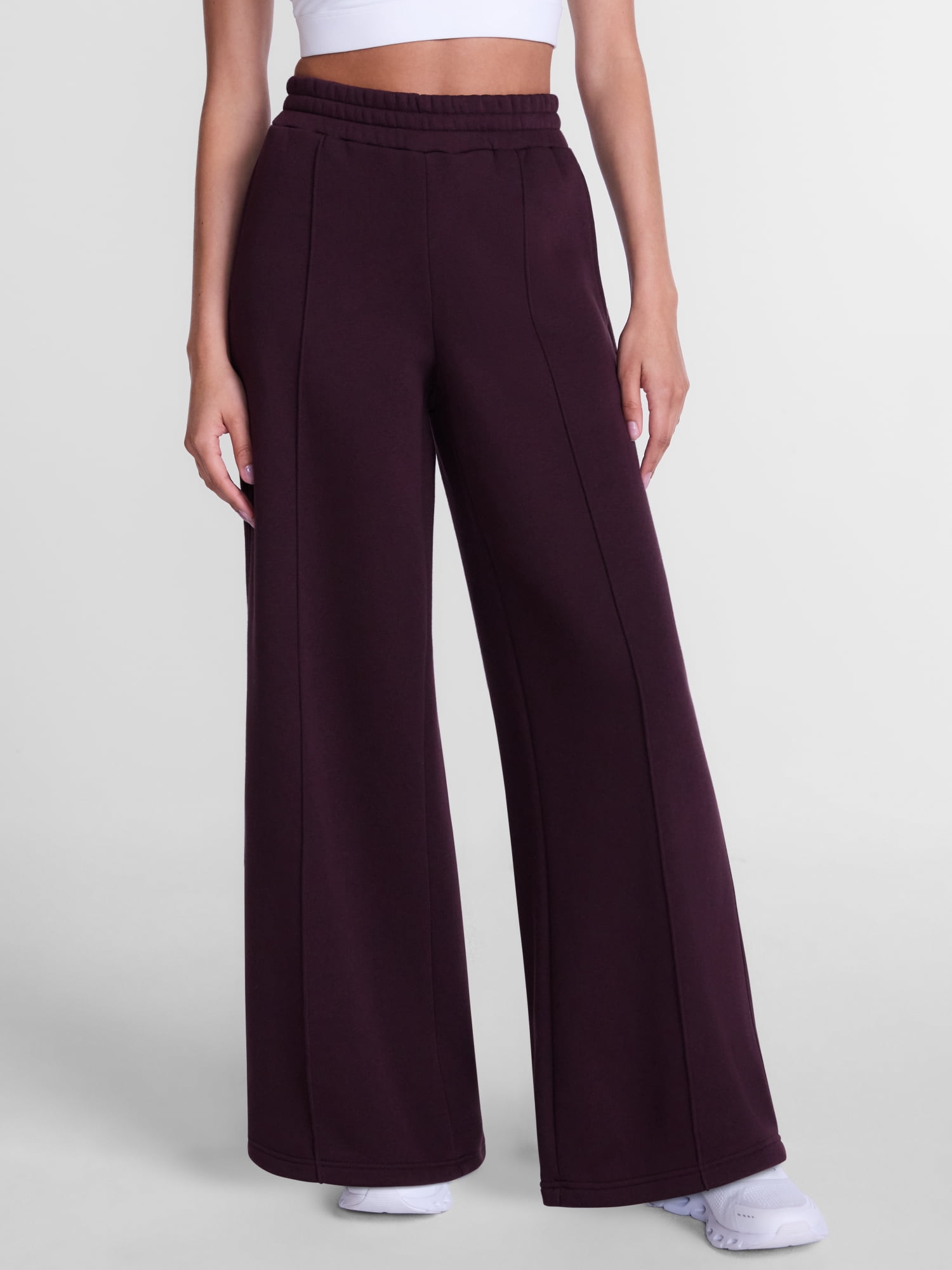 Athletic Works Women's and Women's Plus Pintuck Wide Leg Fleece Pants, 30" Inseam, Sizes XS-4X
