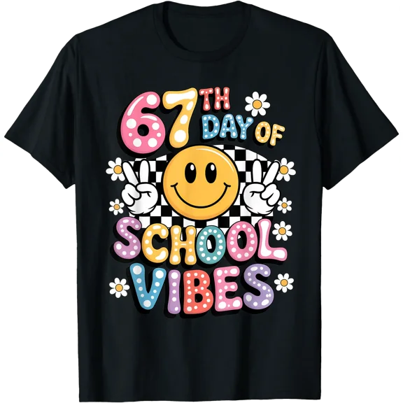 67 Days of School Meme 100th Day of School Vibes Smile Face T-Shirt