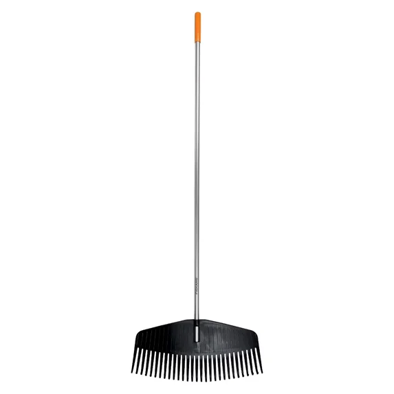 67" Leaf Rake