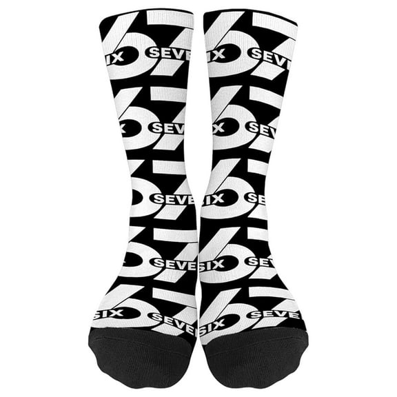 67 Six Seven Socks Kids 67 Meme Design Funny Christmas Sock for Boys Girls Xmas Prints Gifts 7-13 Years Black2