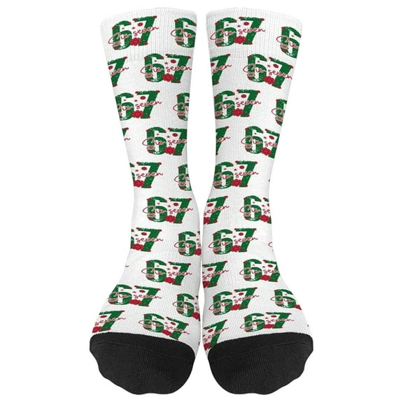 67 Six Seven Socks Kids 67 Meme Design Funny Christmas Sock for Boys Girls Xmas Prints Gifts 7-13 Years Green2