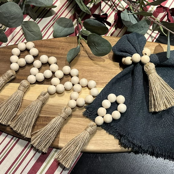 6PCS Wood Bead Napkin Rings with Tassels , Farmhouse Wood Napkin Holder Boho Napkin Rings , Natural Beaded Wood Napkin Rings Set for Christmas Wedding Party Dining Table Decoration