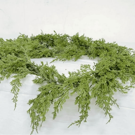 6ft/ 9ft Christmas Garlands Norfolk Pine Garland Faux Greenery Pine Garland for Christmas Holiday Winter Wall Mantle Fireplace Staircase Indoor Outdoor Decoration