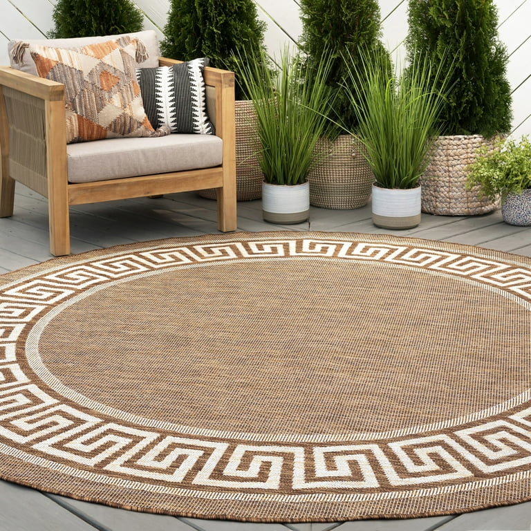 https://i5.walmartimages.com/seo/6ft-Round-Water-Resistant-Indoor-Outdoor-Rugs-Patios-Front-Door-Entry-Entryway-Deck-Porch-Balcony-Outside-Area-Rug-Patio-Brown-Greek-Key-Size-5-3_1d52628f-f82c-4f90-b1ab-239ad97afa86.7617891894c6fc6ca673abb746d18938.jpeg?odnHeight=768&odnWidth=768&odnBg=FFFFFF