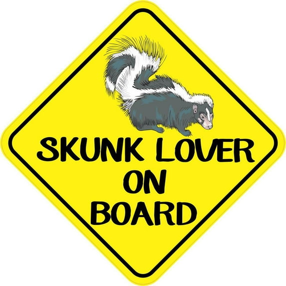 6in x 6in Skunk Lover On Board Magnet