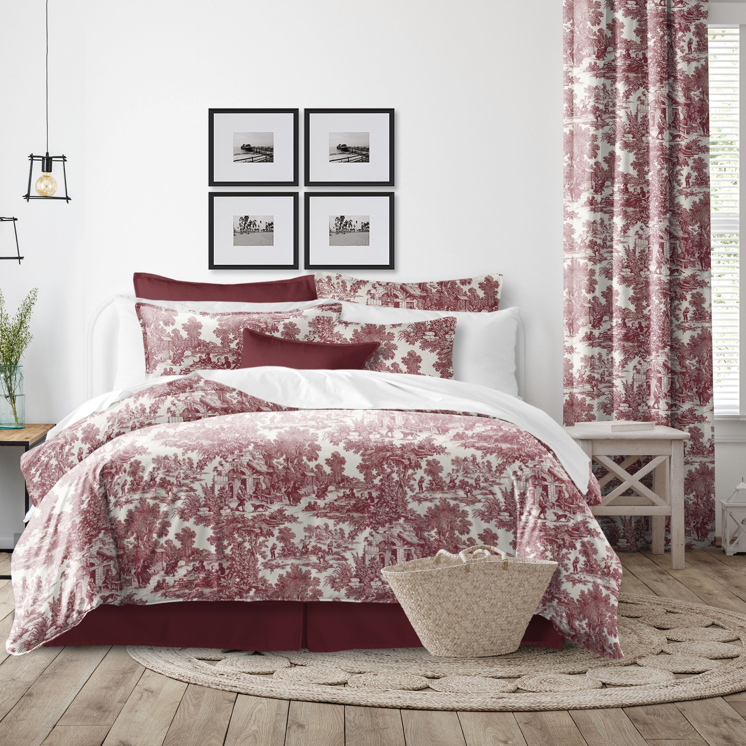 Red and Ivory Cotton King/Cal King Duvet Cover Set