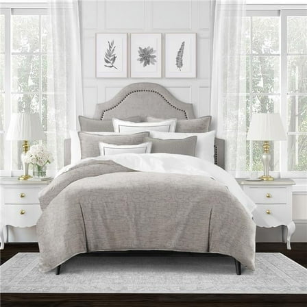 6ix Tailors NAD-MIN-CVT-SQ-5PC Square Nadine Mink Super Queen Size Coverlet & 2 Pillow Shams Set - 5 Piece