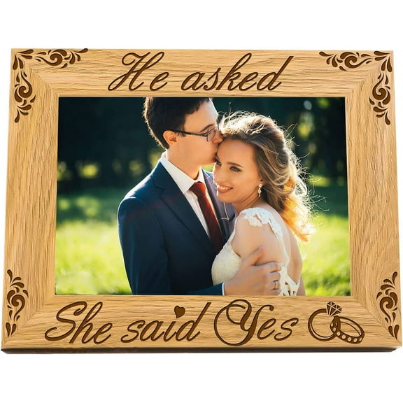 6x4 Inch Engagement Picture Frame Hanging/Tabletop Wood Photo Frame Rectangle Frame with He Asked She Said Yes Words for Wedding Anniversary (Horizontal) Black 1pc