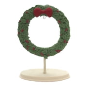 7.75In Wreath Ornament Holder, Porcelain Bisque, Christmas Holly 69045