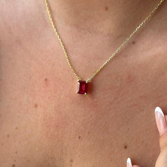 7 Carat Natural Certifed 925 Sterling Silver Red Ruby Gemstone Pendant Woman Gift