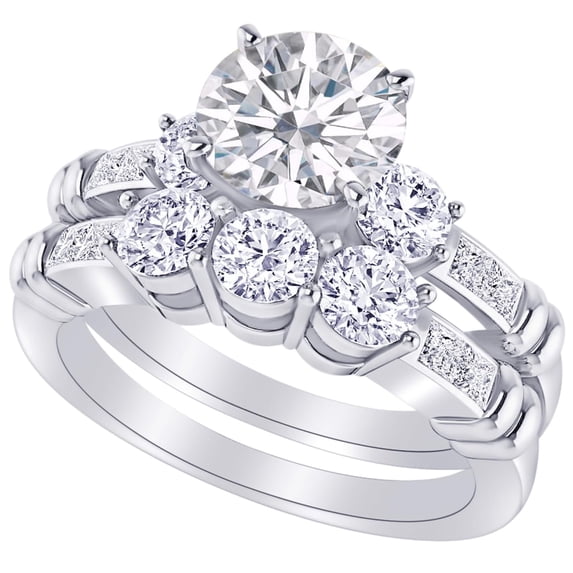 7 Carat (ctw) Platinum Round Cut LAB GROWN Diamond Engagement Ring 7 Carat (ctw) Platinum Round Cut LAB GROWN Diamond Engagement Ring