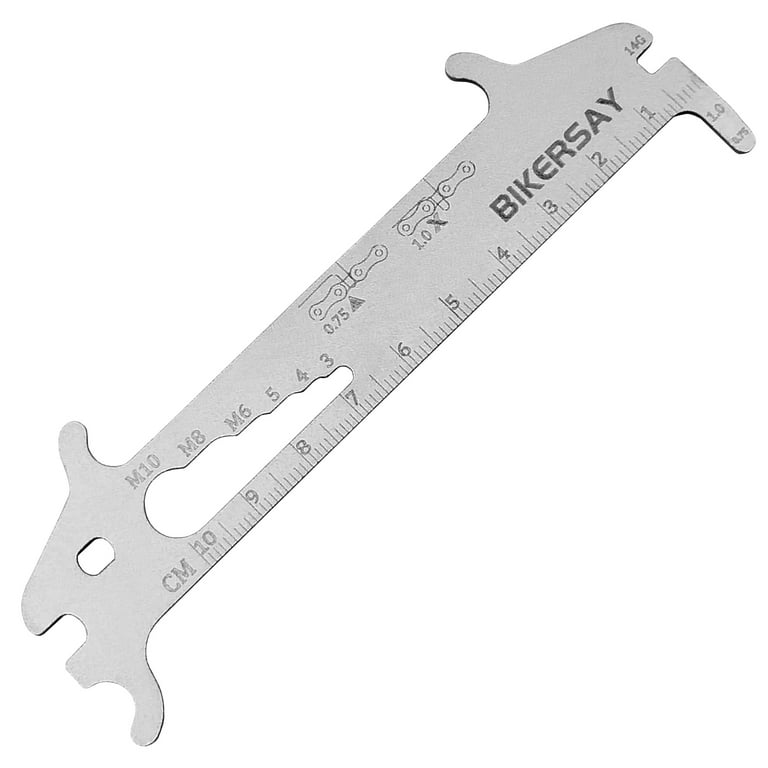 Chain wear measuring tool clearance