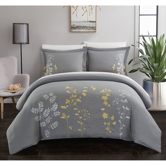 7 Piece Kaylana Bed in a Bag Duvet Set by Chic Home