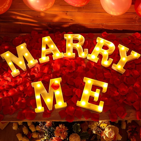 7-Piece "Marry Me" LED Light Up Letters Set - 6.3"x5.5" Yellow Light with 1000 Red Rose Petals for Proposal Engagement Wedding Decor
