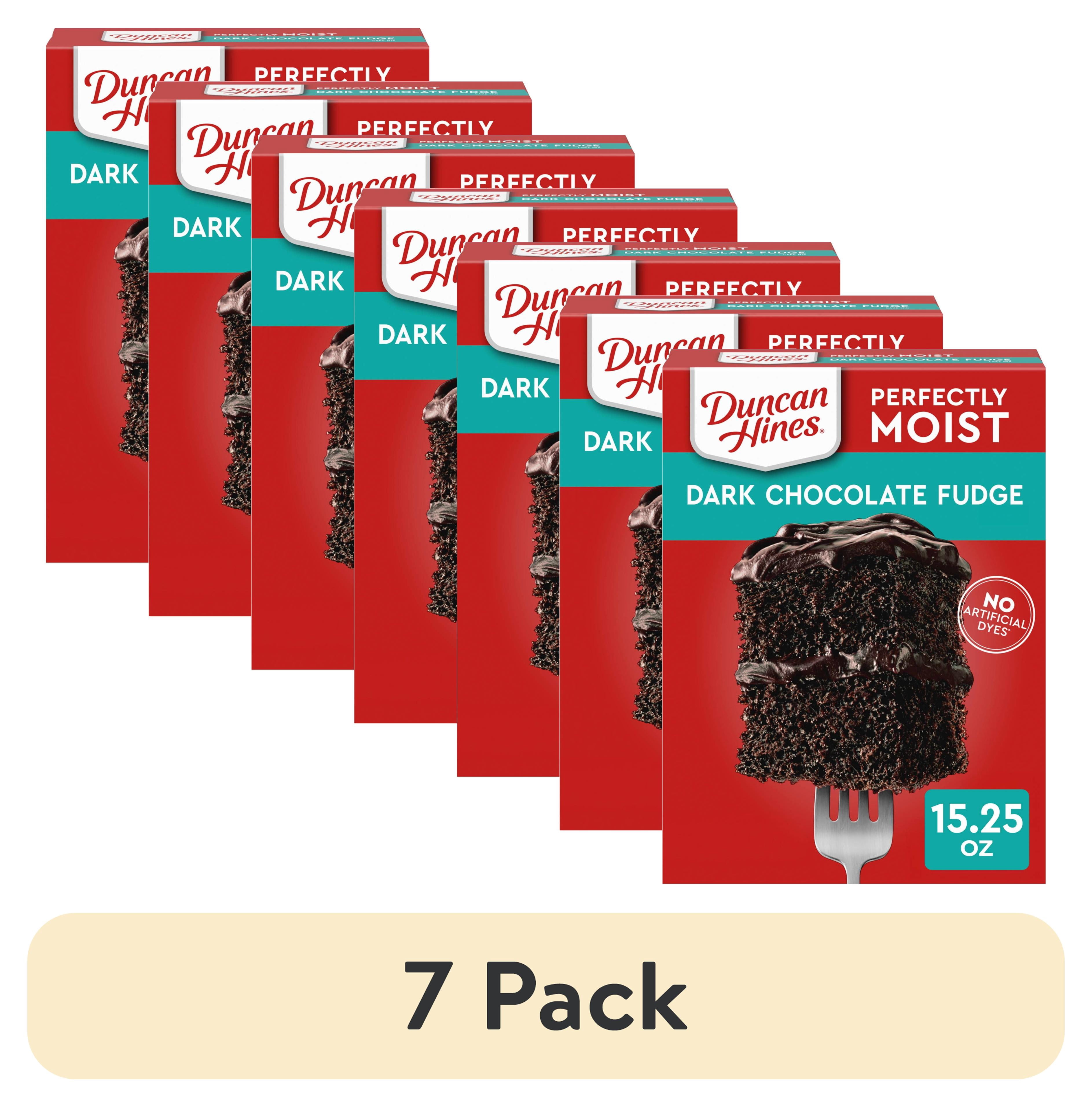 (7 pack) Duncan Hines Dark Chocolate Fudge Cake Mix, 15.25 oz.