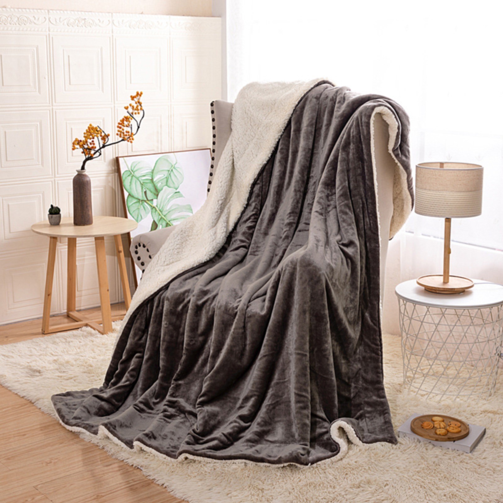70*100cm Double Layer Tower Solid Color Blanket soft and Comfortable