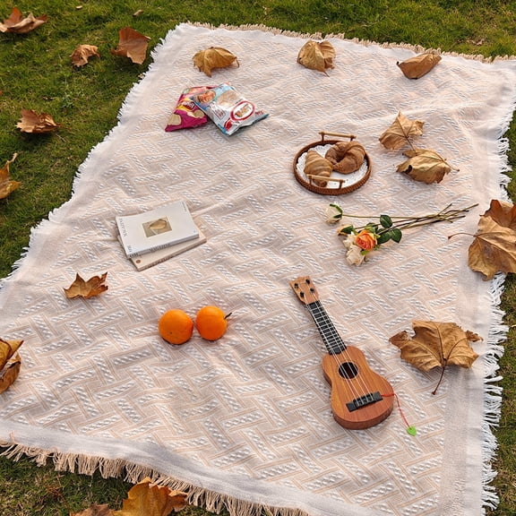 70.9 x 51.2 Inch Splash-Proof Foldable Picnic Rug, Compact Outdoor Blanket for Camping Beach Picnic