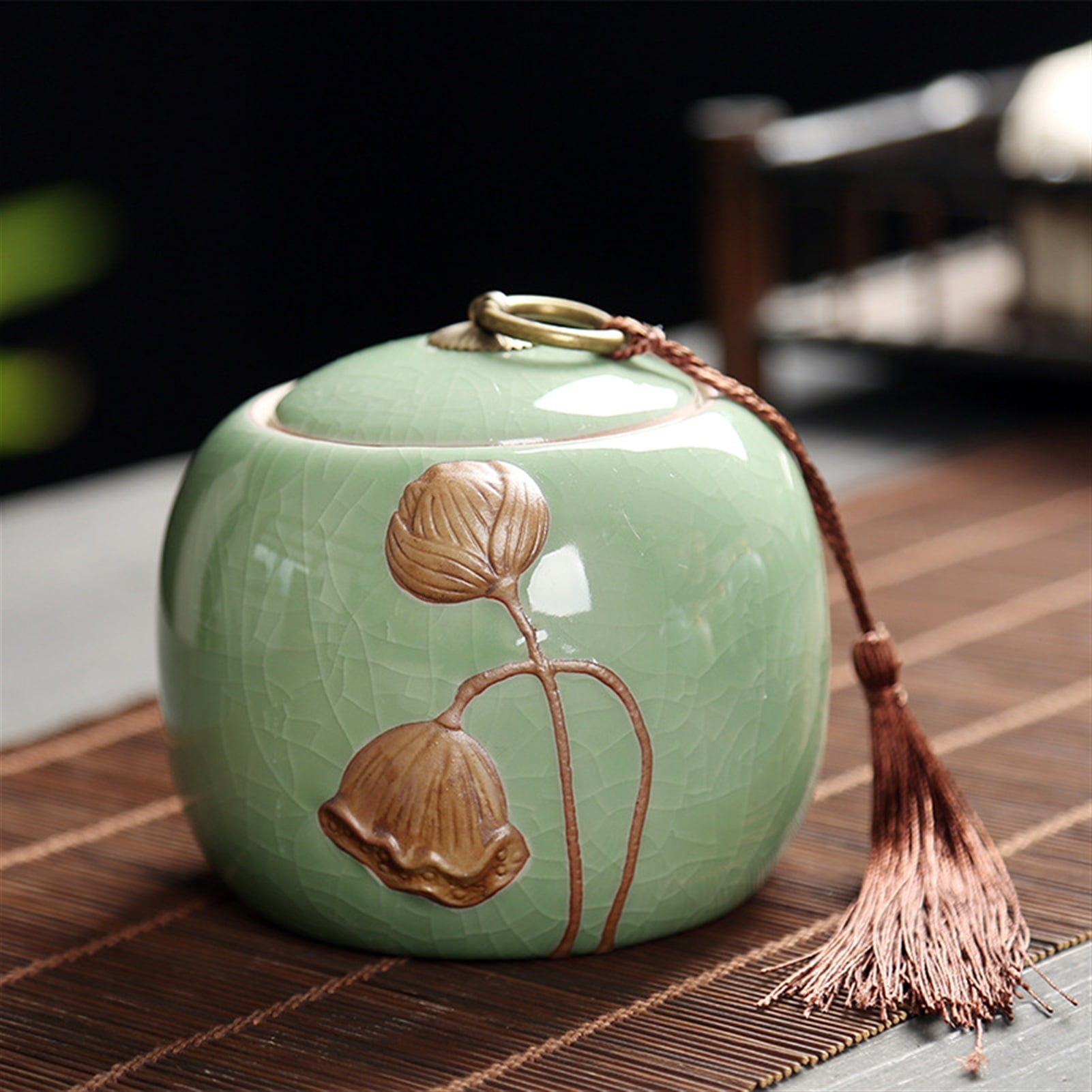 700ml Large Pottery Vintage Lotus Jar Tight Seal Container Ceramics Pot Elegance Leak-Proof Pet Ashes Urn