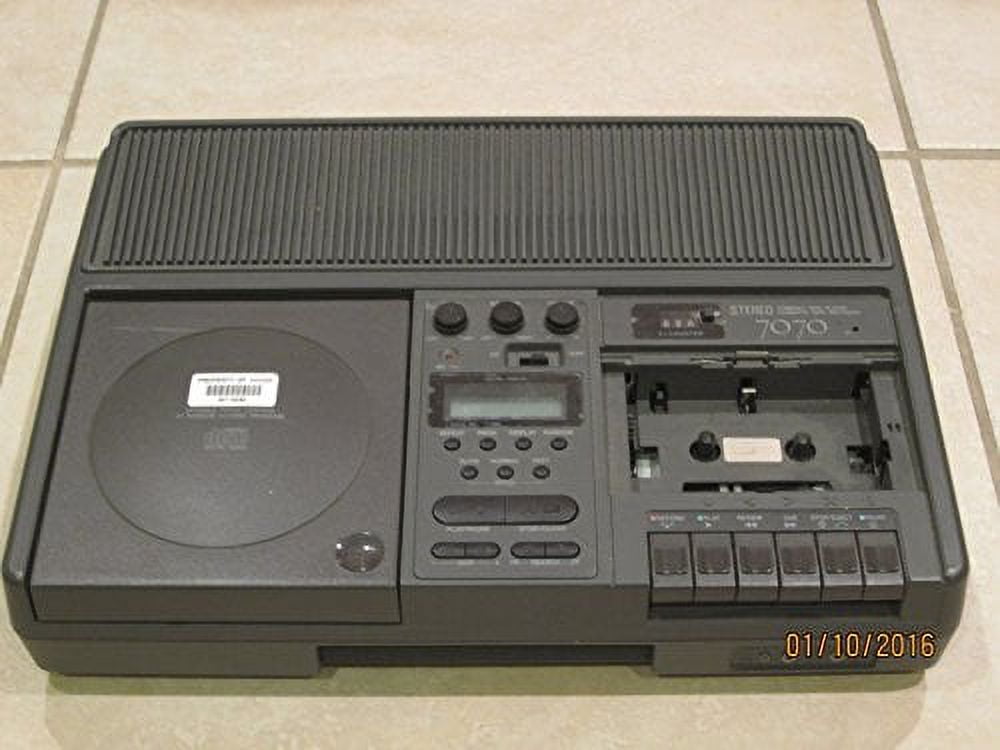 7070A EIKI INTERNATIONAL 7070A Stereo Compact Disc Player Cassette