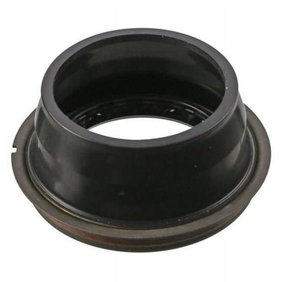 710675 Rear Transfer Case Output Shaft Oil Seal