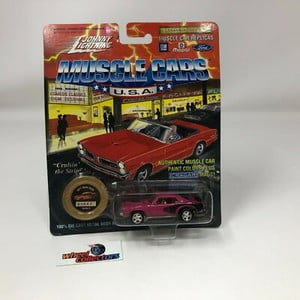 #7253 1971Hemi Cuda * Johnny Lightning Muscle Cars USA * HH8