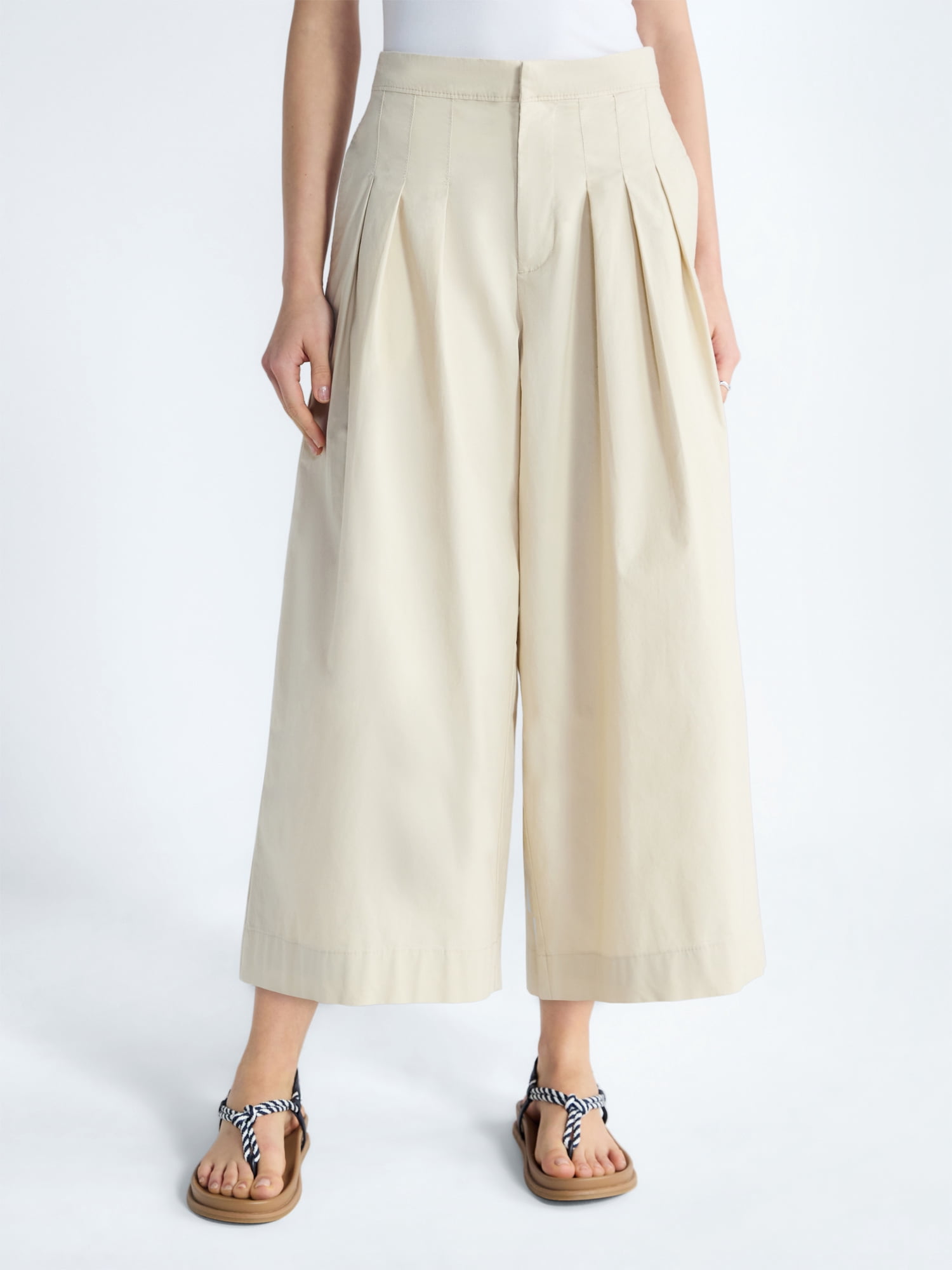 Free Assembly Women's and Women's Plus High Rise Wide Leg Pleated Culotte Pants, Sizes XS-XXL