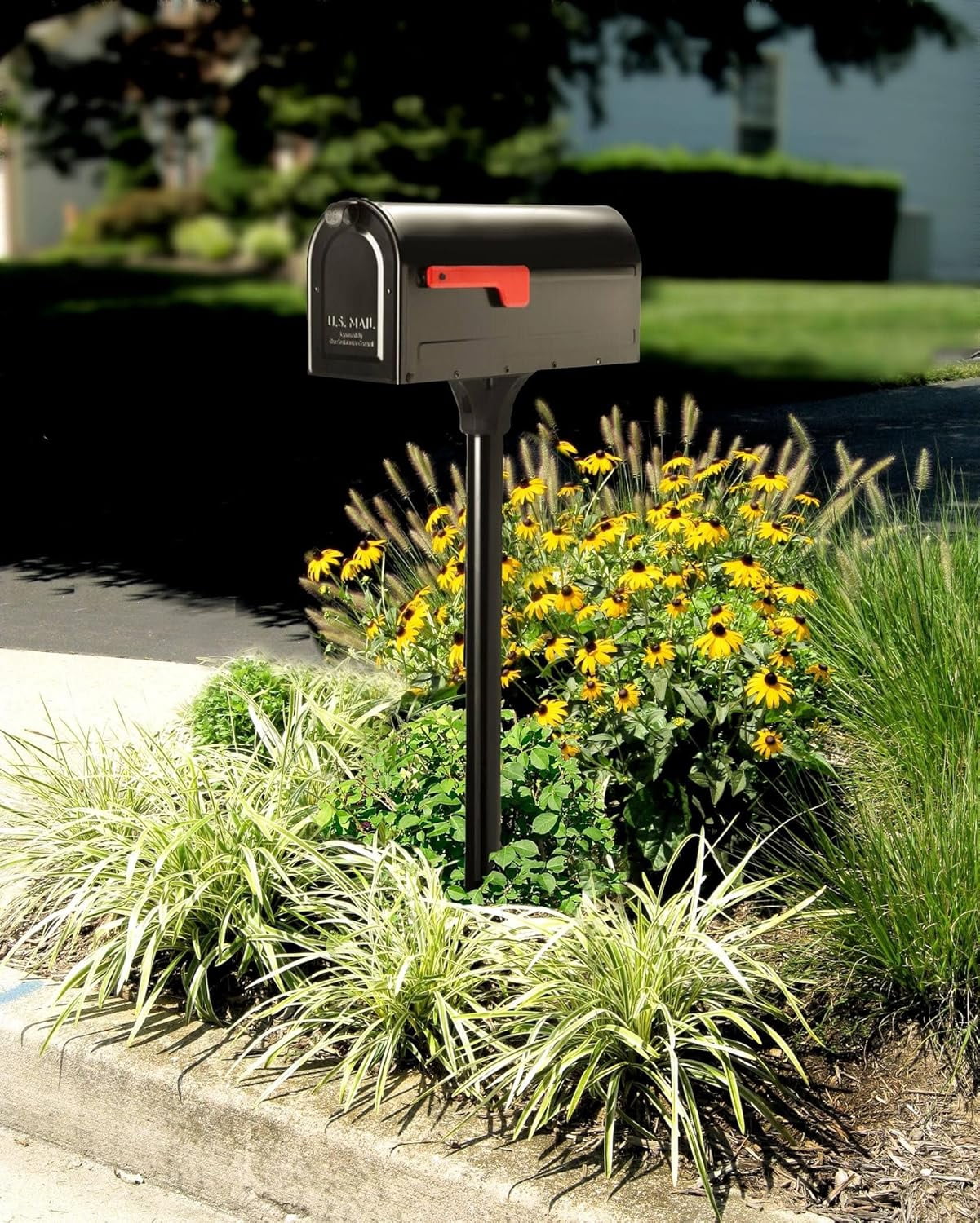 7680B-10 MB1 Mount Mailbox and In-Ground Post Kit, Medium, Black