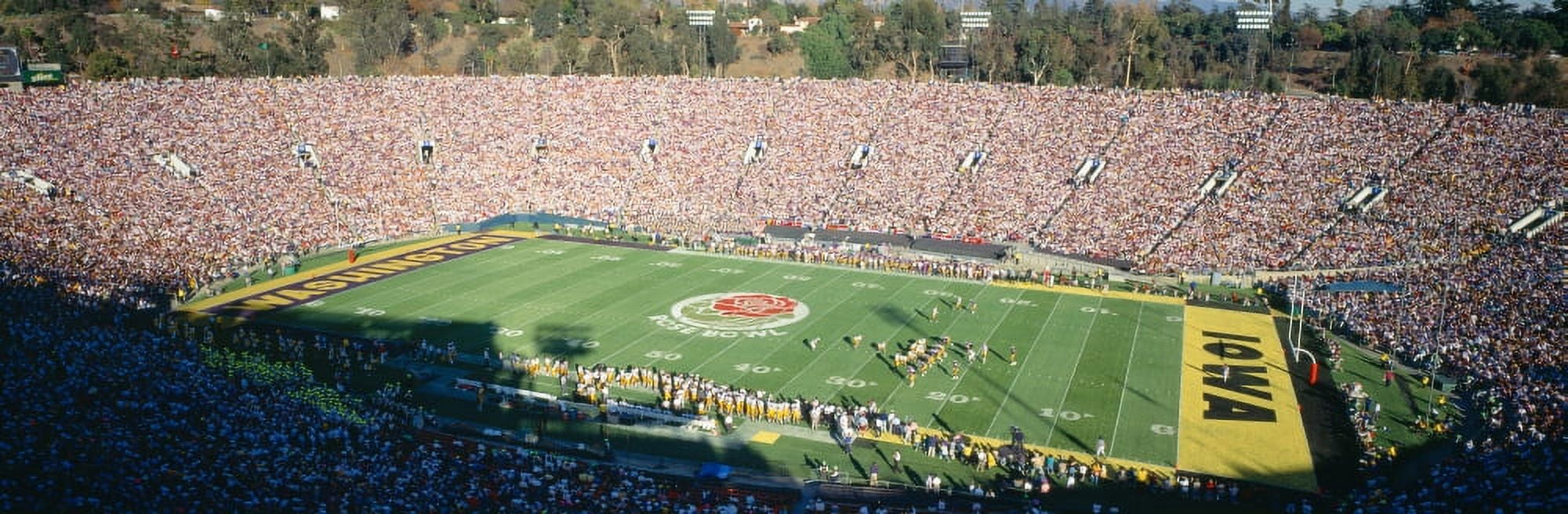 77th Rose Bowl game Washington v Iowa Pasadena California Canvas Art - Panoramic Images (27 x 9)