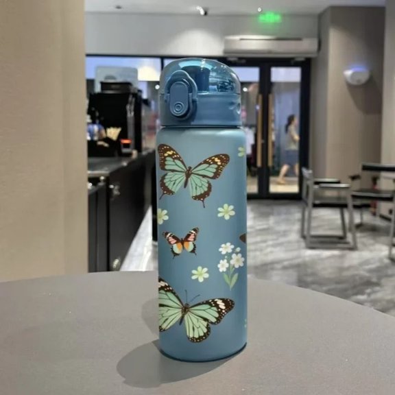 780ML 3D Printed Butterfly All-Over Design Water Bottle BPA-Free Sports Bottle with Leak-Proof Flip Lid Perfect for Gym Session