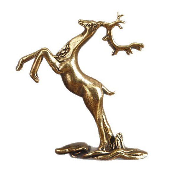 7829 Handcrafted Metal Deer Statue Figurine With Charm Detailing For Modern And Traditional Homes Office Desk Decoration