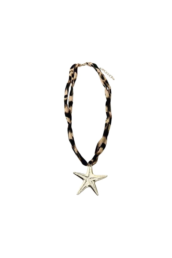 7829 Luxury Leopard Scarf Star Love Pendant Necklace Alloy Adjustable Clavicle Chain for Birthdays Anniversaries