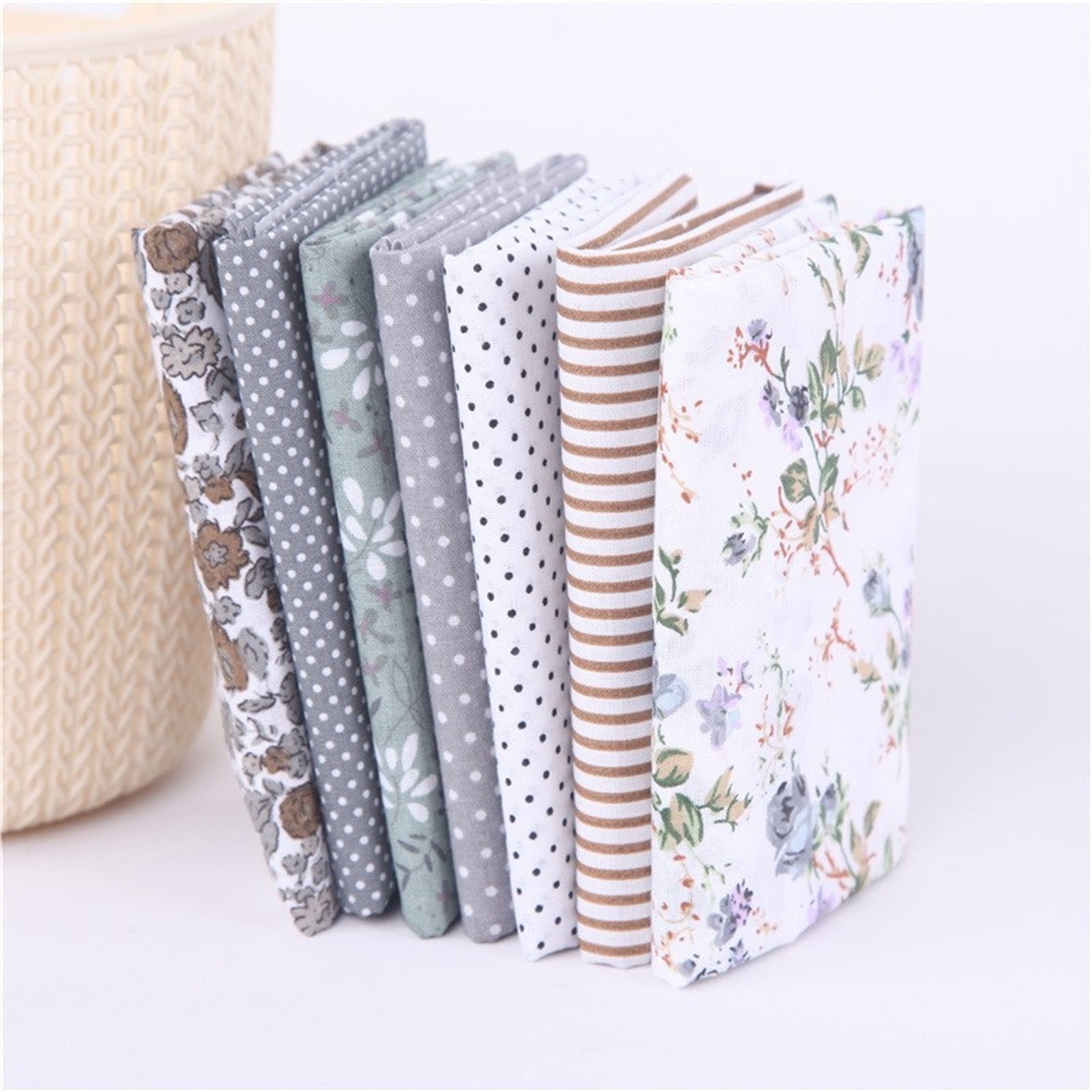 7Pcs (25Cm X 25Cm) Quilting Fabric Bundles Quilting Fabric Cotton Craft Fabric Bundle Squares Quilting Supplies Fat Quarters Fabric Bundles  Fabricfabric Squares DIY Sewing Quarters Bundle