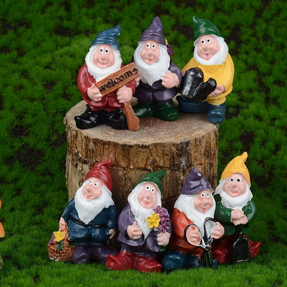 7Pcs Fairy Garden Accessories Outdoor Decor, Garden Gnome Figurines Set of 7, Mini Gnome Figurines for Garden Decor, Flower Plant Pots Decor, Home Decoration