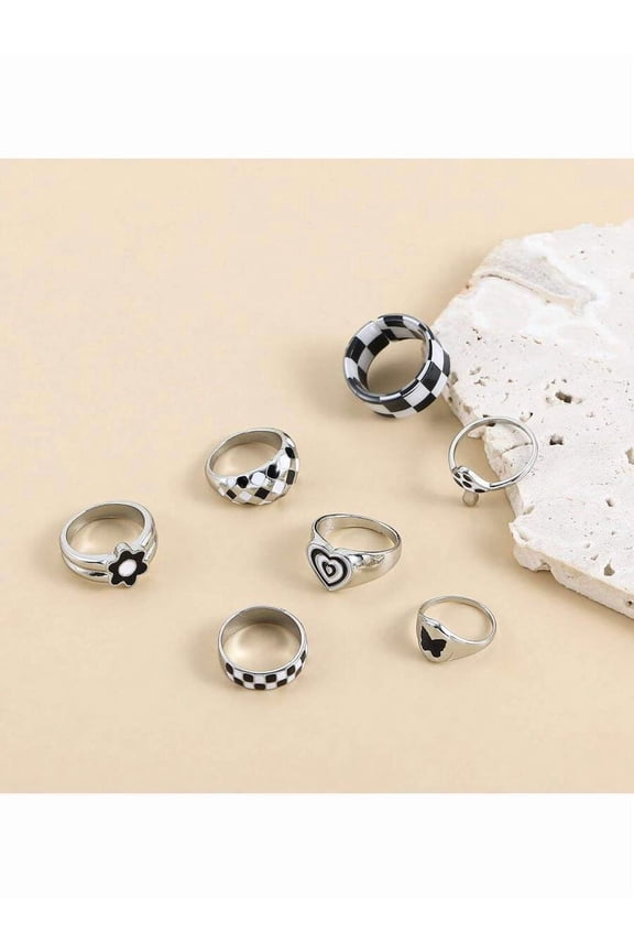 7pcs Silver Vintage Y2K Stacking Rings Set With Checkerboard, Heart, Flower & Butterfly Designs