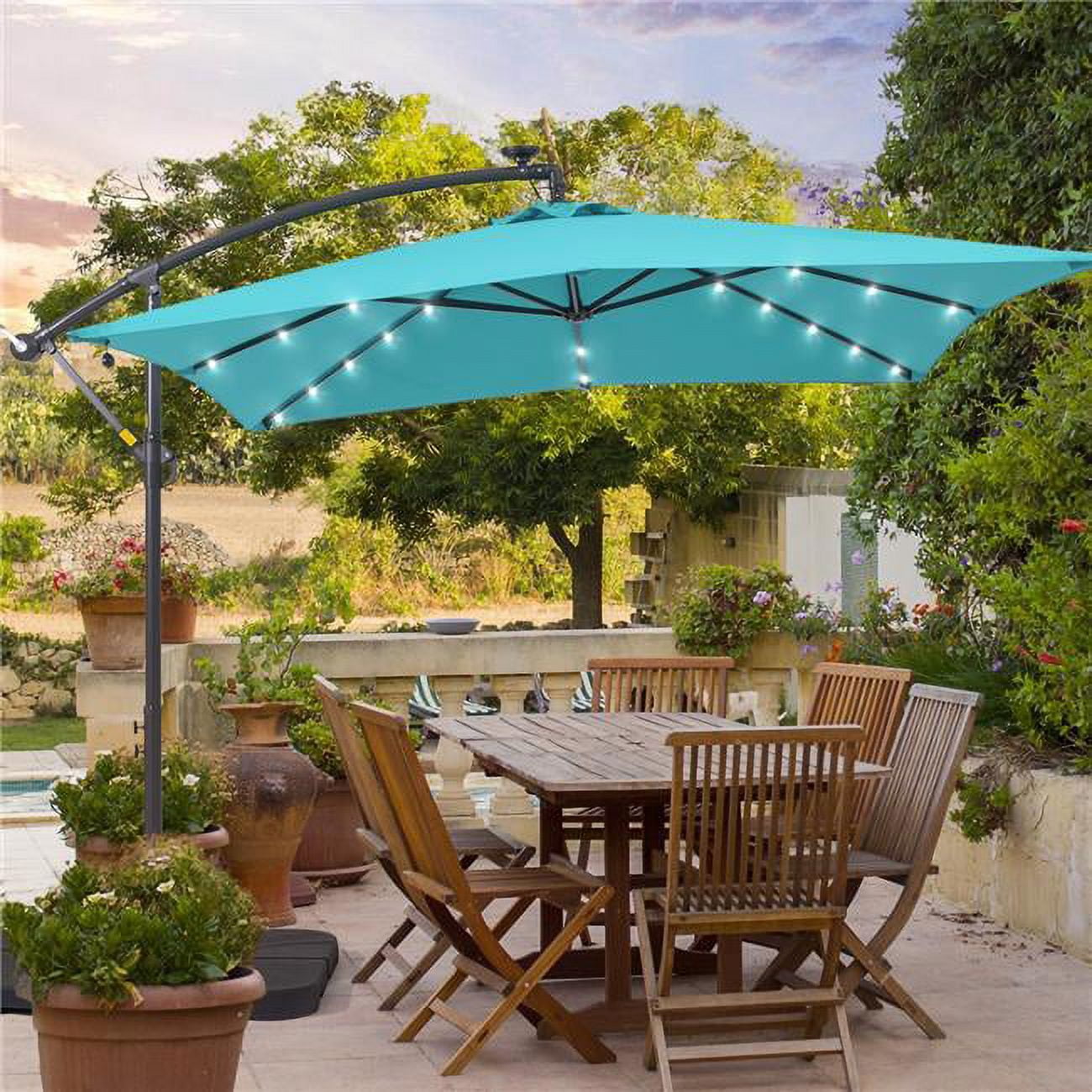 11 ft black and white patio umbrella SAFAVIEH Outdoor Gracelyn 11Ft Round Crank Umbrella